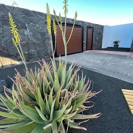 Semesterbostad Aloe 4